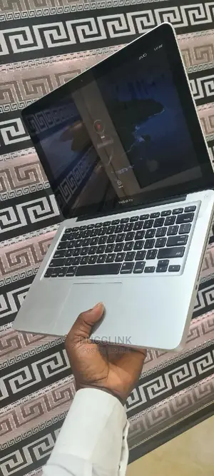 Photo - Laptop Apple MacBook Pro 2015 8GB Intel Core I5 SSD 128GB