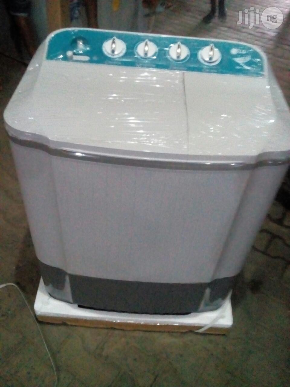 LG Washing Machine 7.5 Kg With 2 Yrs Warranty in Ojo Home Appliances