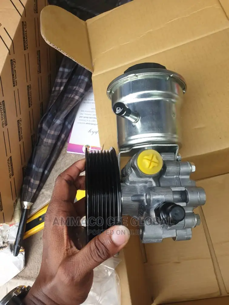 Power Steering Pump for Toyota Hilux,Prado Hiace Bus in Ajah Vehicle