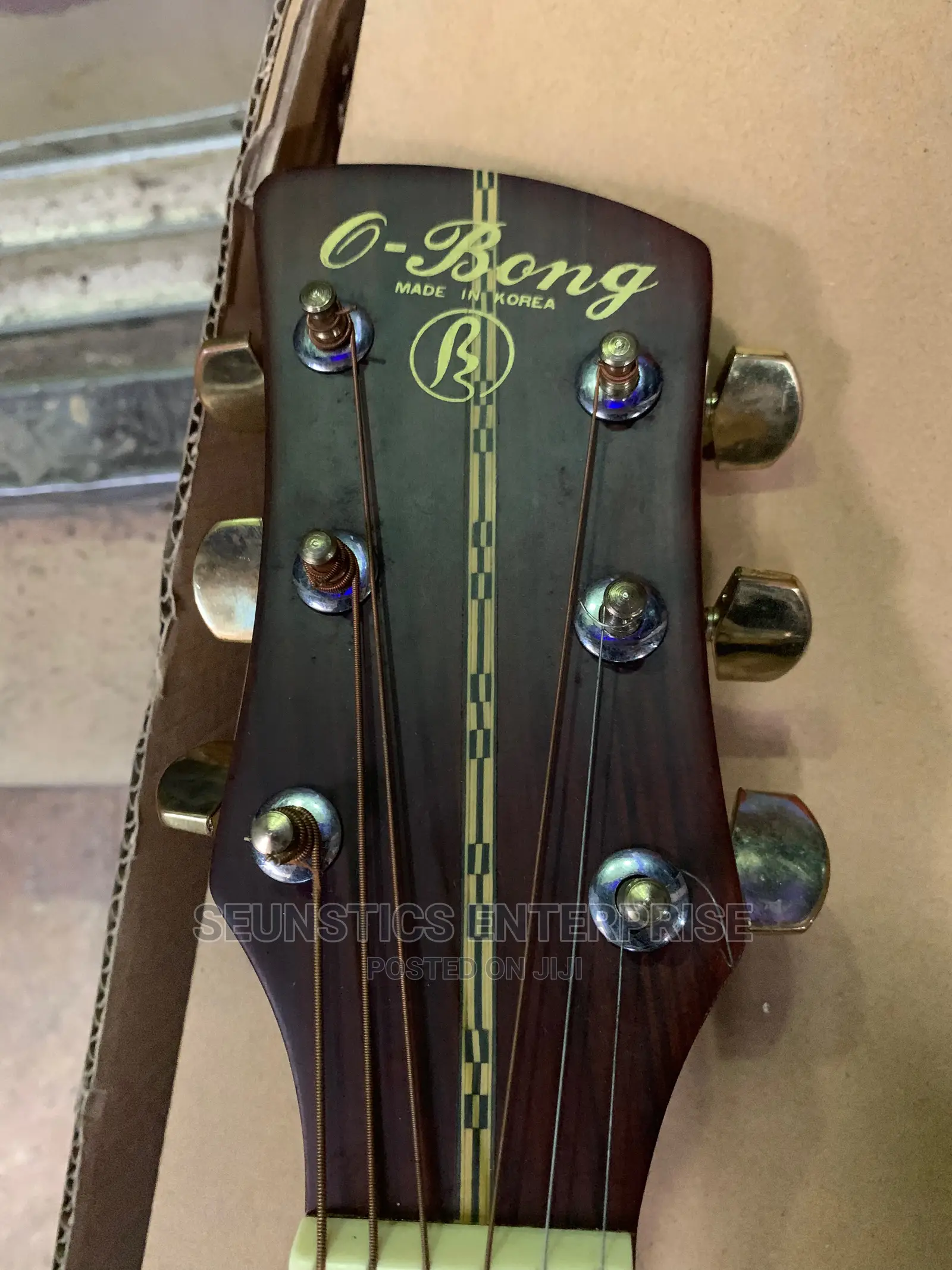 Quality O Bong Acoustic Guitar in Ikeja Musical Instruments & Gear