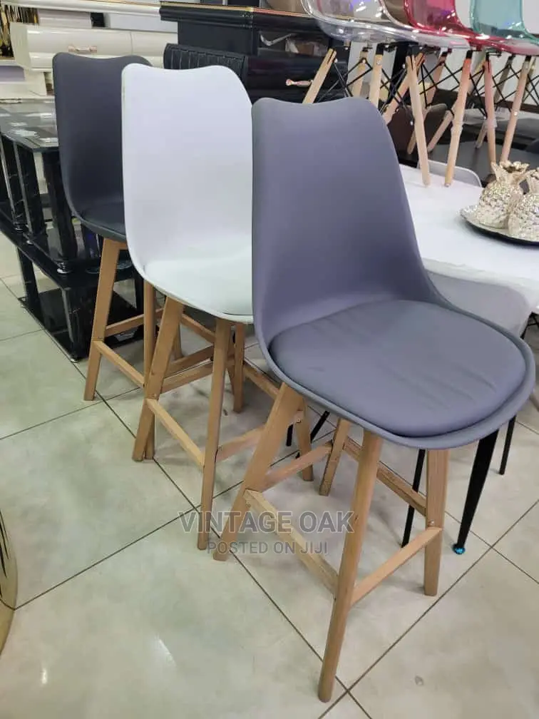 Classic Restaurants Chair in Lagos Island (Eko) Furniture, VINTAGE