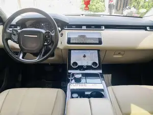 Photo - Land Rover Range Rover Velar P250 S 4x4 2018 Gray