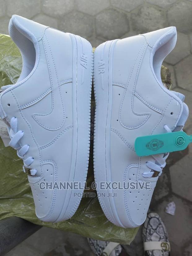beli nike air force 1 original