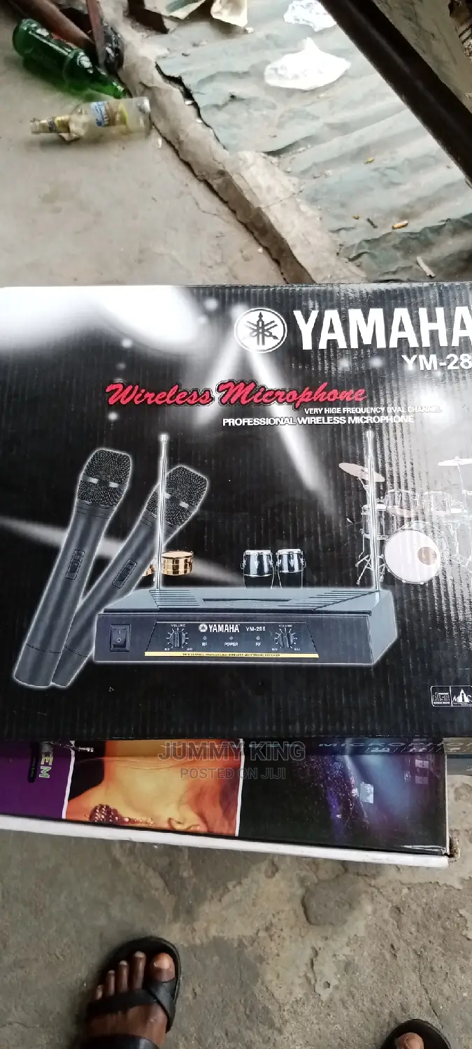 Yamaha YM 288 VHF Dual Wireless Microphone in Lagos Island (Eko