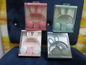 Photo - Wireless Headphones