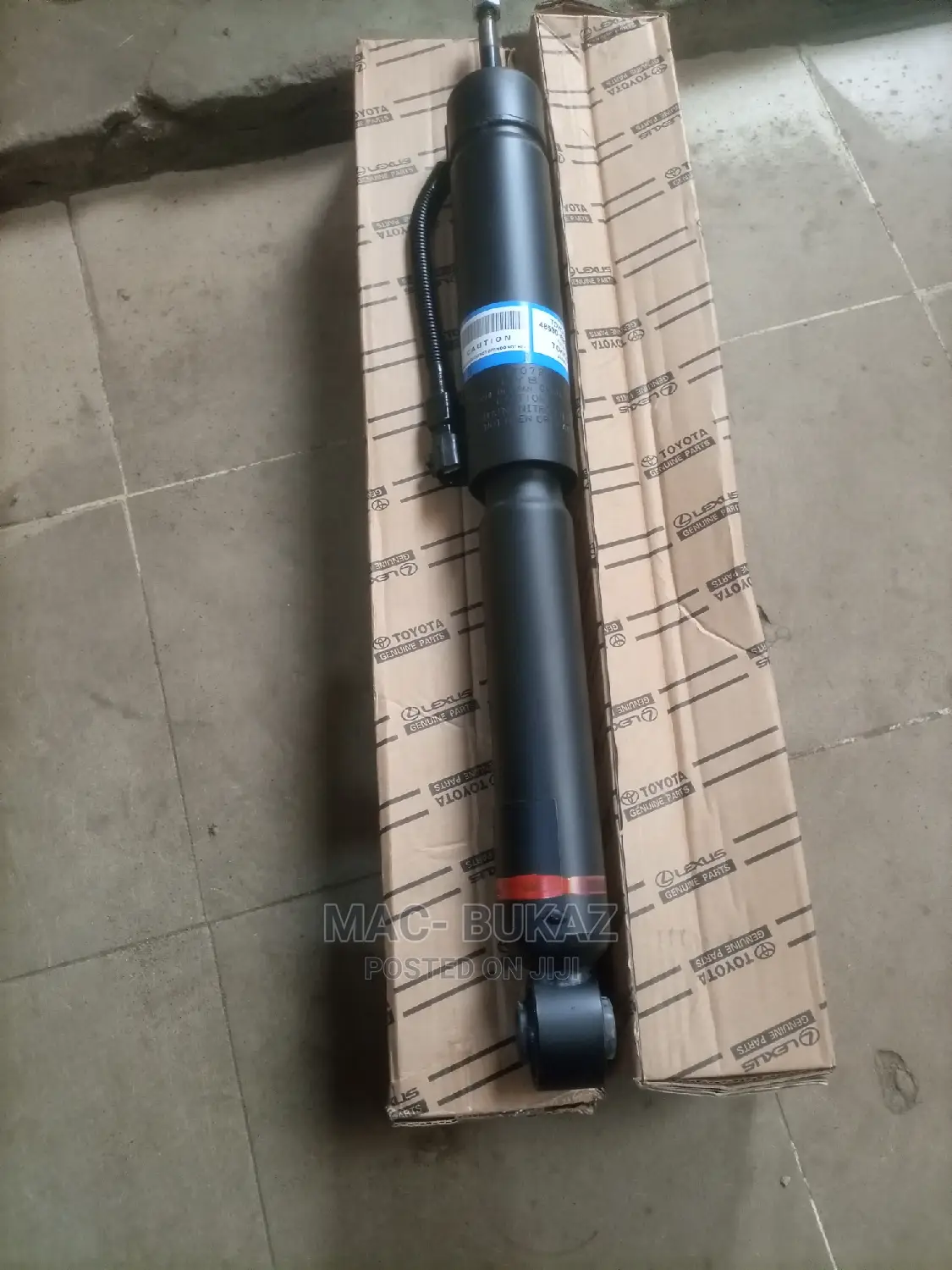 Rear Shock Absorber Lexus Gx460 in Epe Vehicle Parts & Accessories