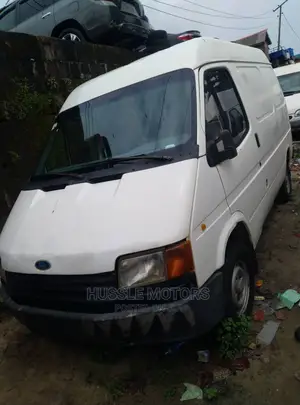 Ford Transit 2008 Gold