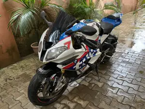 Photo - BMW S 1000 RR 2016 White
