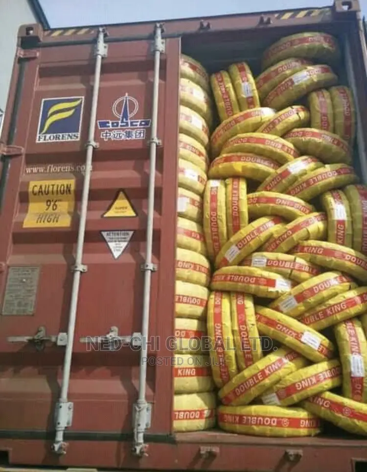 Double King Tires for Hummer Buses 195/15c in Kubwa Vehicle Parts