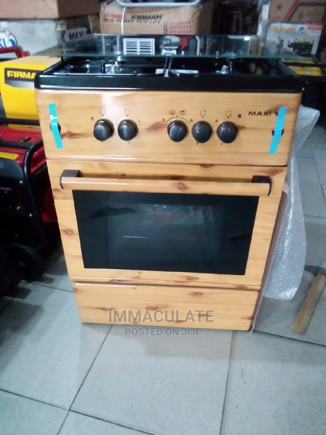 Maxi Gass Cooker 60 by 60 Formica