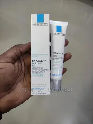 Photo - In Stock! - La Roche Posay Effaclar Duo+ Skin Correct - 40ml