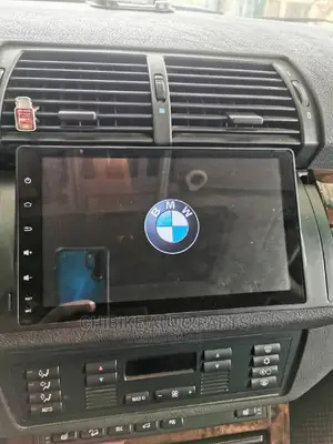 Photo - BMW X5 Android/Reverse Camera