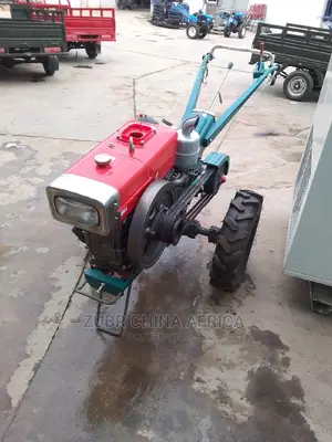 Photo - 18hp Tractor