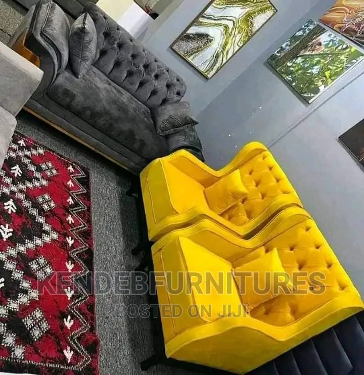 Luxury 7 Seater Living Room Fabric Made Sofa Chair. in Enugu