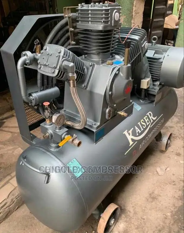 High Pressure Air Compressor 40bar, 15KW, 20HP,500 Litres in Amuwo