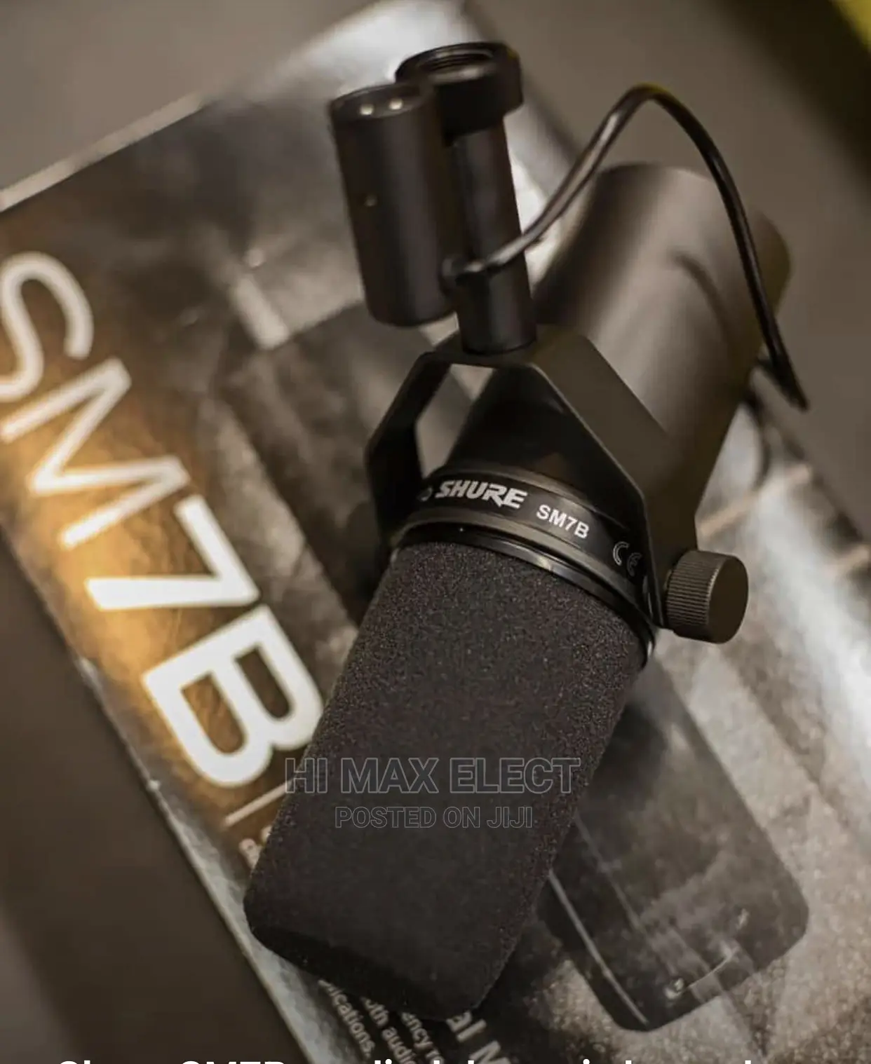 Shure SM7B Vocal Dynamic Microphone for Broadcast, Podcast in Ikeja