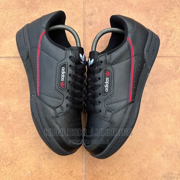 Harga adidas on sale continental 80