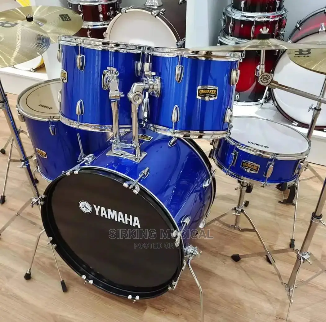 Yamaha 5 Sets Drum With Complete Drum Kits , Big Pedal/Hihat in Ojo