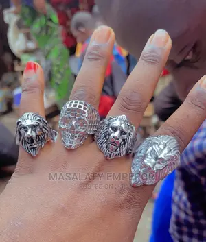 Photo - Unique Rings