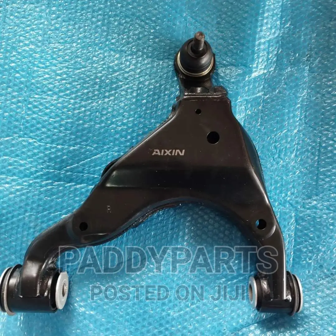 Toyota Fj Cruiser Lower Control Arm in Lagos Island (Eko) Vehicle