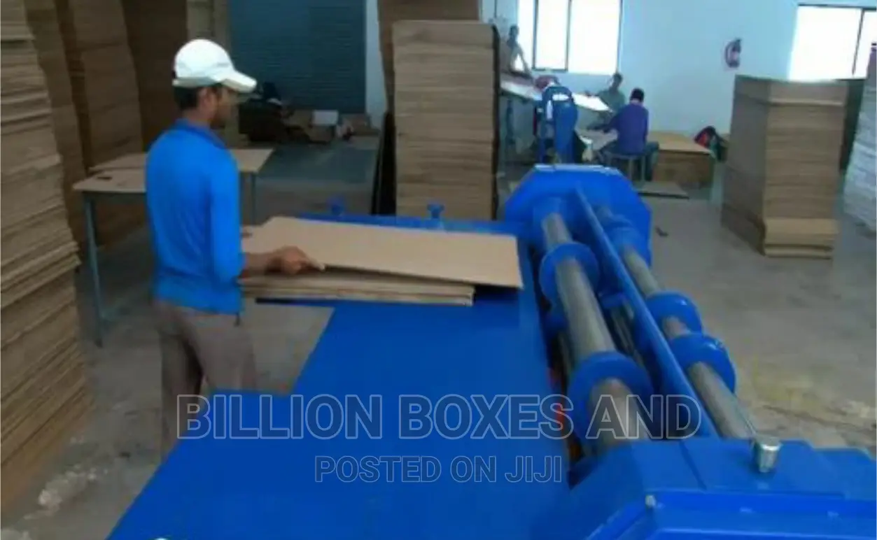 Carton Production Machine for Cutting, Creasing and Scoring in Ikeja