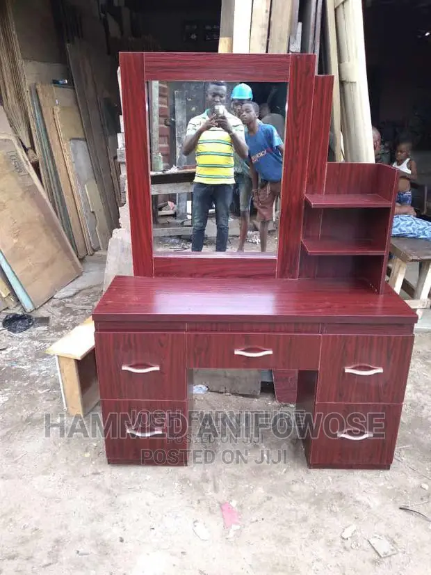 Dressing Mirror in Mushin Furniture, Hammed Anifowose Jiji.ng