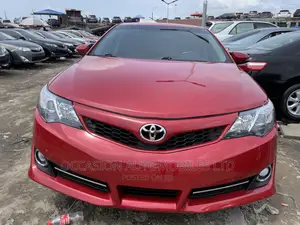 Photo - Toyota Camry 2012 Red