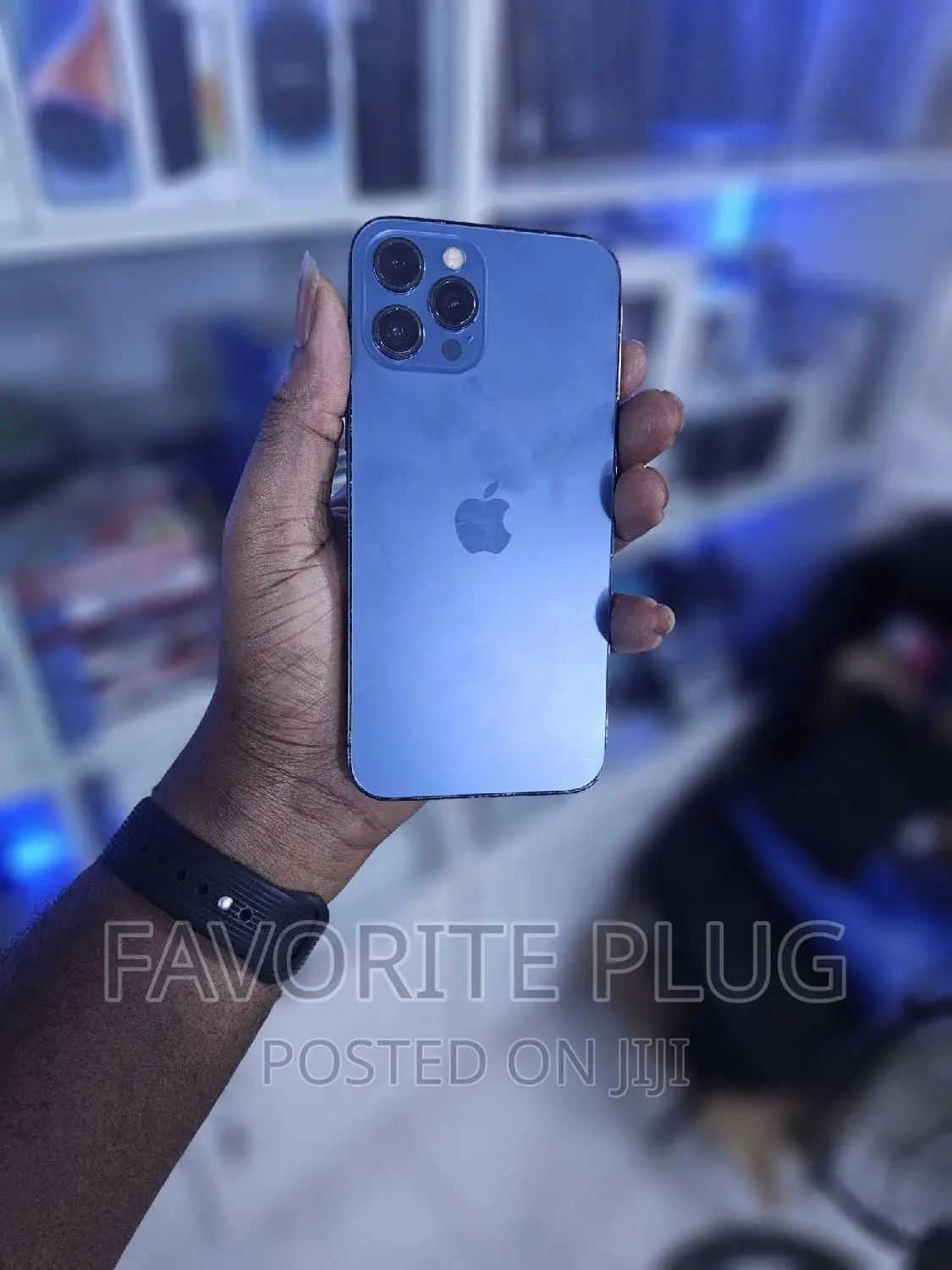 Apple iPhone 12 Pro Max 128 GB Blue in Ikeja Mobile Phones, Favorite Plug Jiji.ng