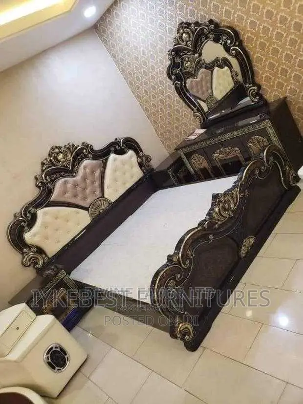 6by7 Imported Turkish Royal Family Bed With Dressing Mirror in Ajah