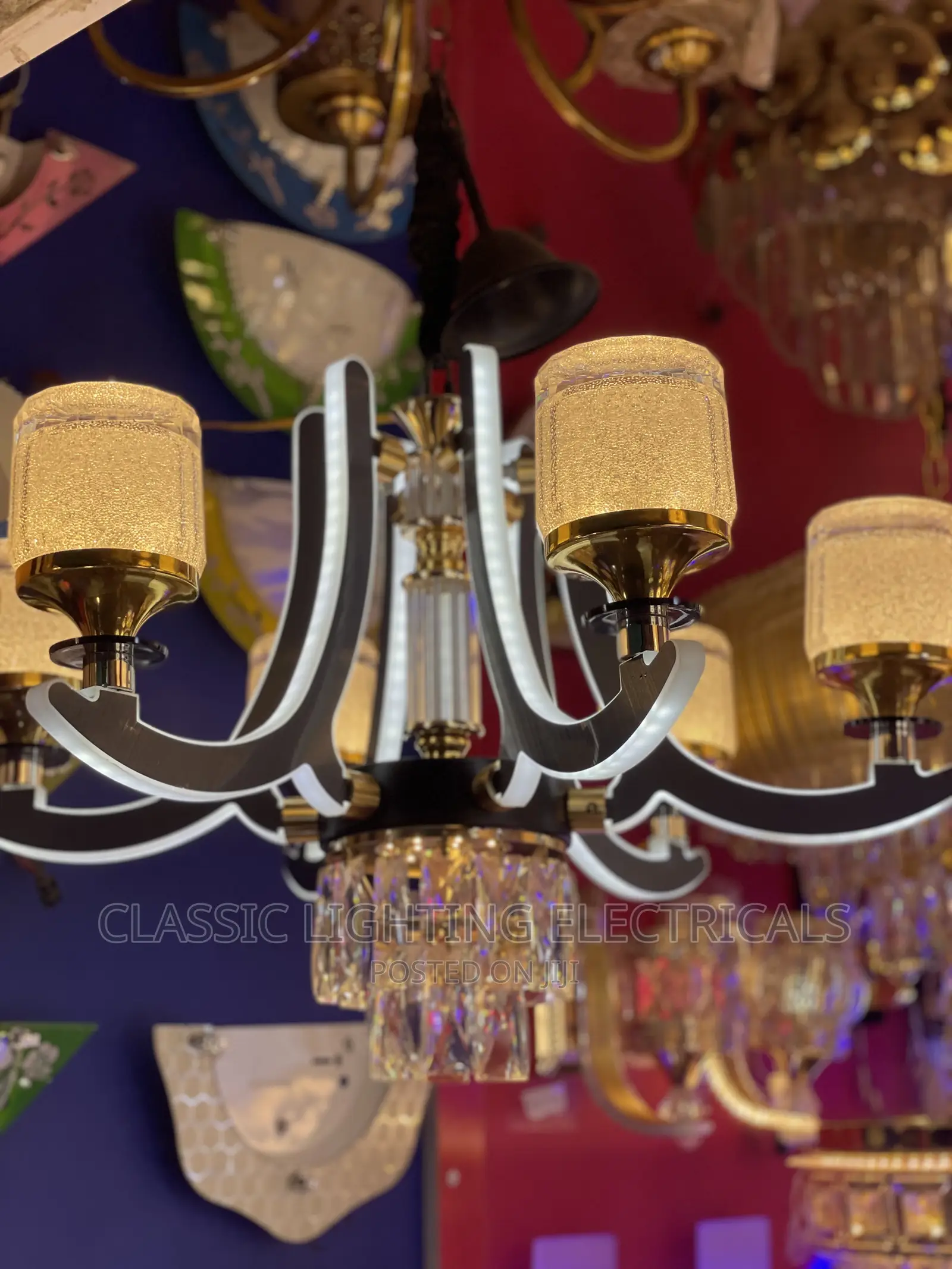 Modern LED Chandelier Luxury Chandeliers Lighting in Ojo Home