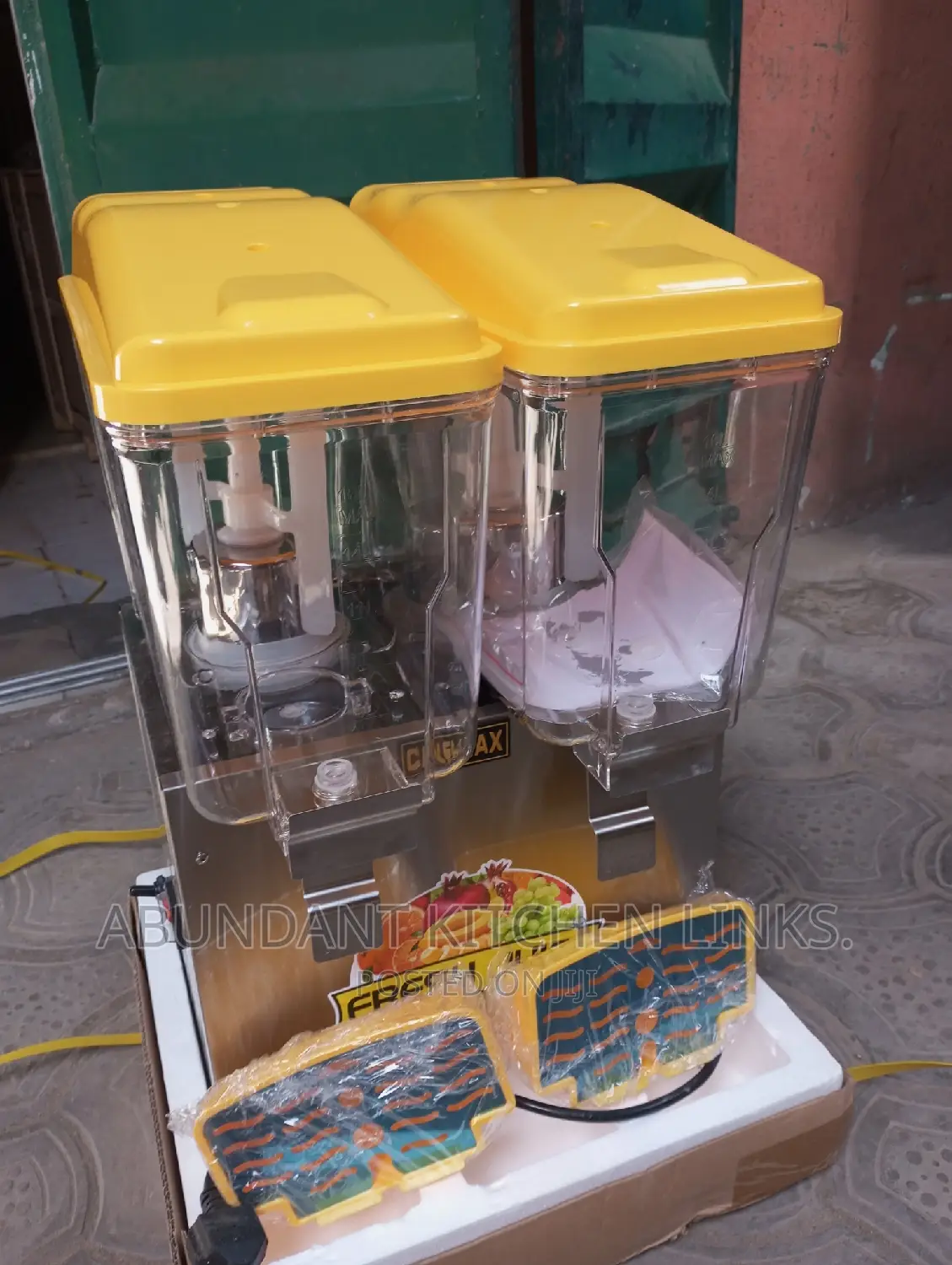 Juice Dispenser. in Alimosho Restaurant & Catering Equipment