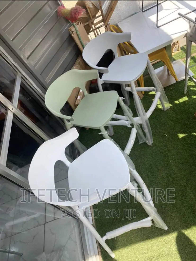 High Bar Stool in Lagos Island (Eko) Furniture, Ifetech Furniture