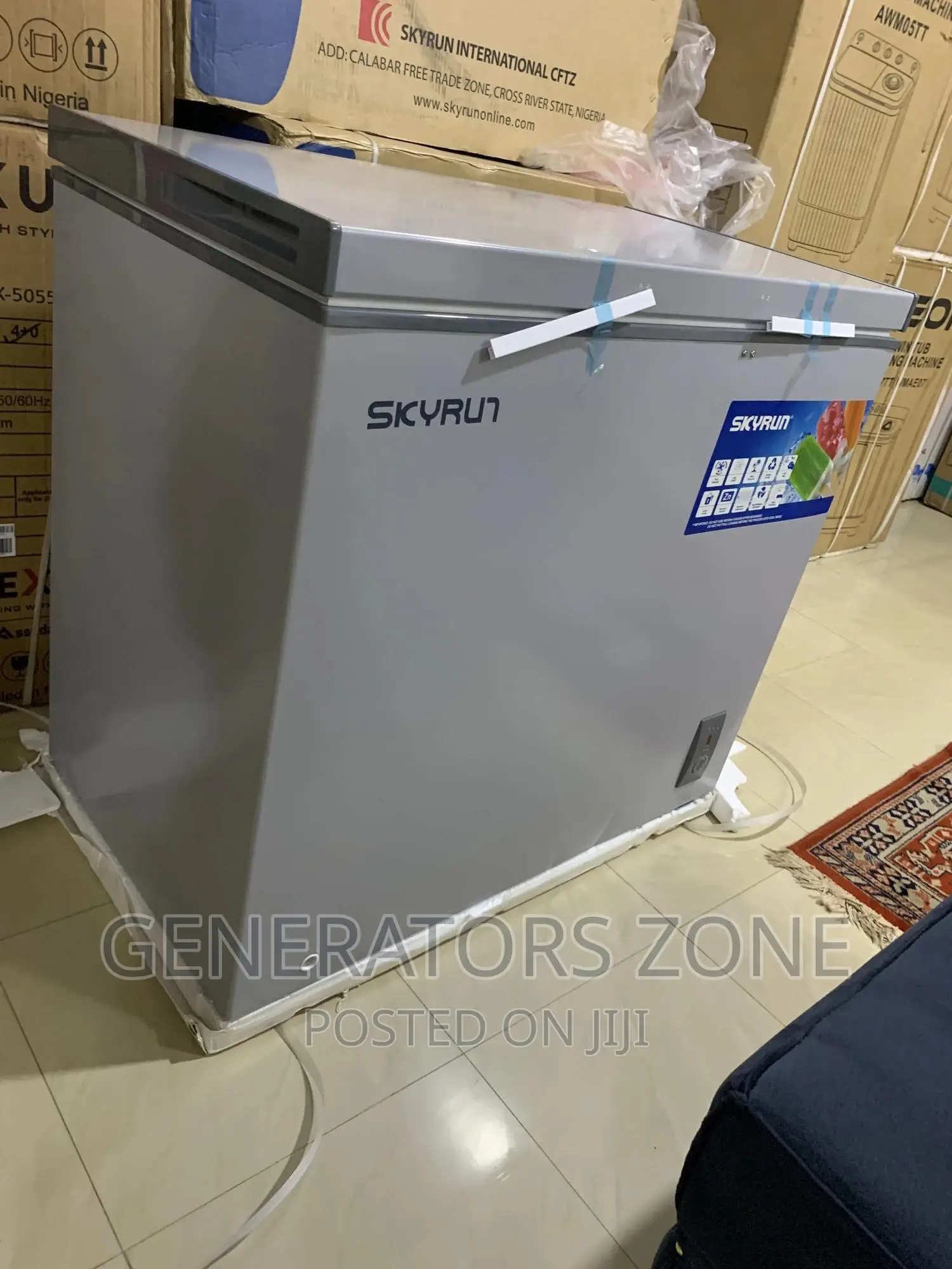 Best Selling Skyrun Bd200a Chest Freezer With Key Lock in Abule Egba
