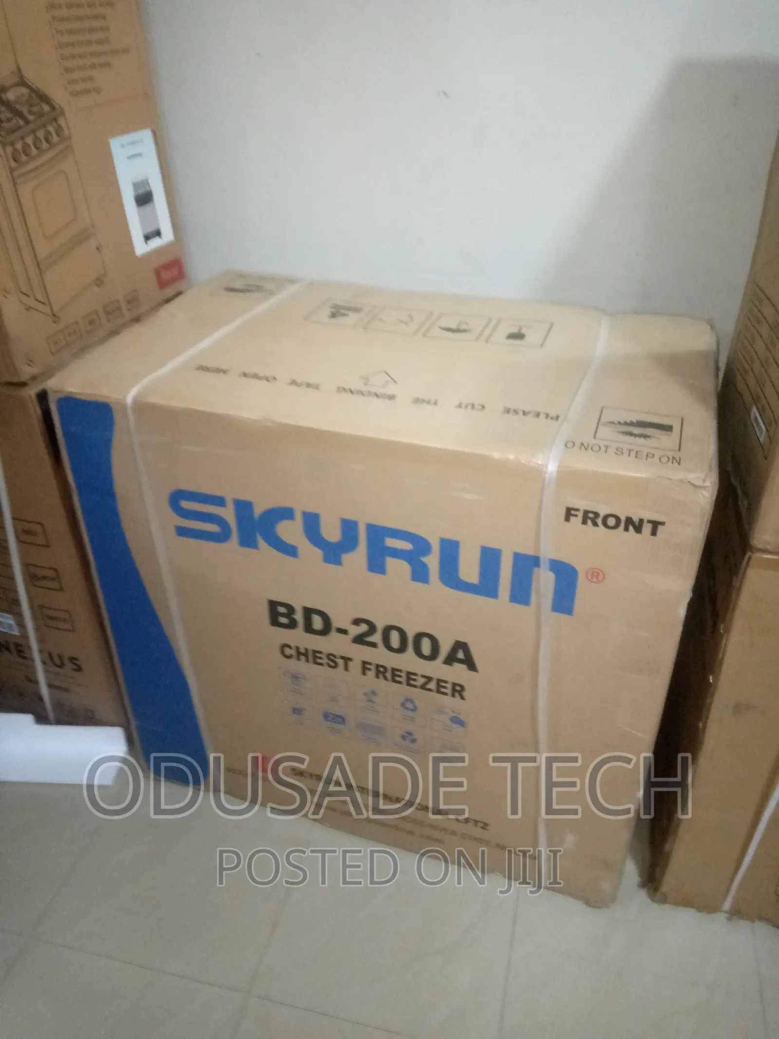Fast Selling Skyrun Chest Freezer BD200A 200L in Ejigbo Kitchen