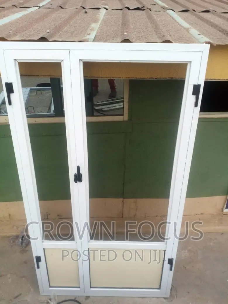 New Alumaco Work in AmuwoOdofin Windows, Triple Crown Jiji.ng