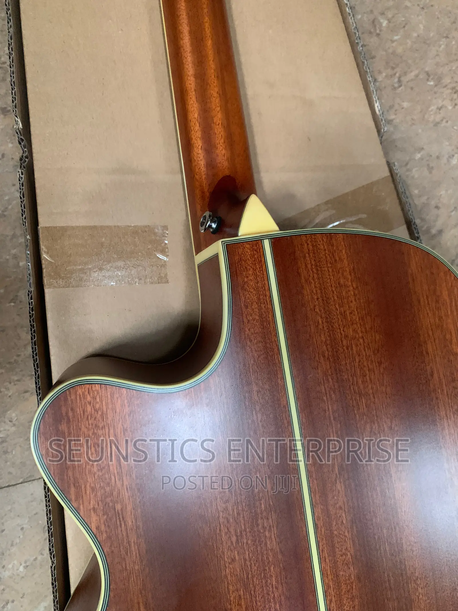 Quality Ibanez Electro Acoustic Guitar With Fishman EQ in Ikeja