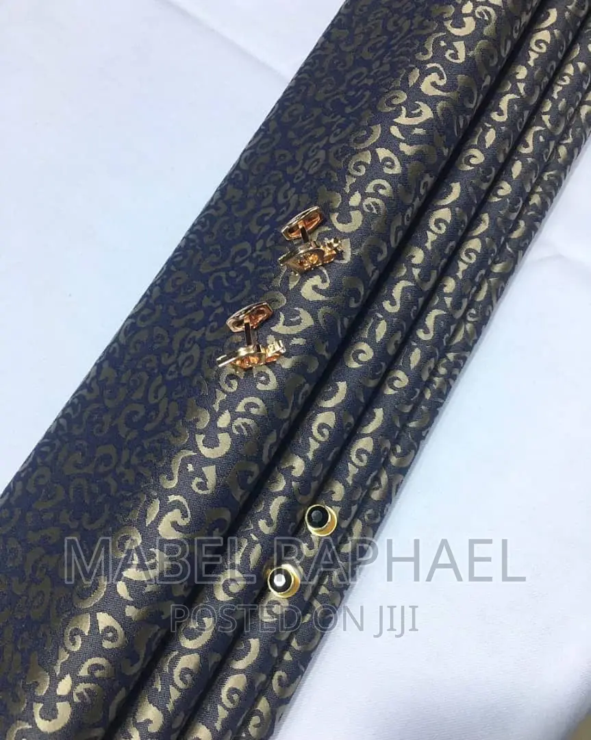 Quality Damask Strips Material for Men 5 Yards in Lagos Island (Eko