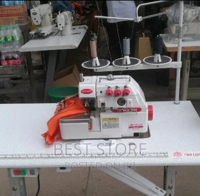 3thread Overlock Weaving Industrial Sewing Machine in Lagos Island (Eko