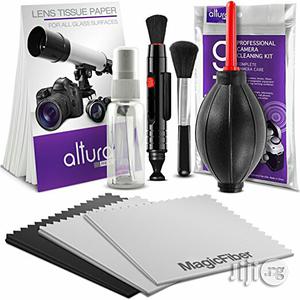 Photo - USA Altura Photo Professional Cleaning Kit For DSLR Cameras