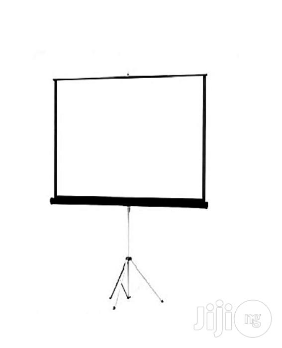 72′′ X 72′′ Projector Screen With Tripod Stand in Ikeja Accessories