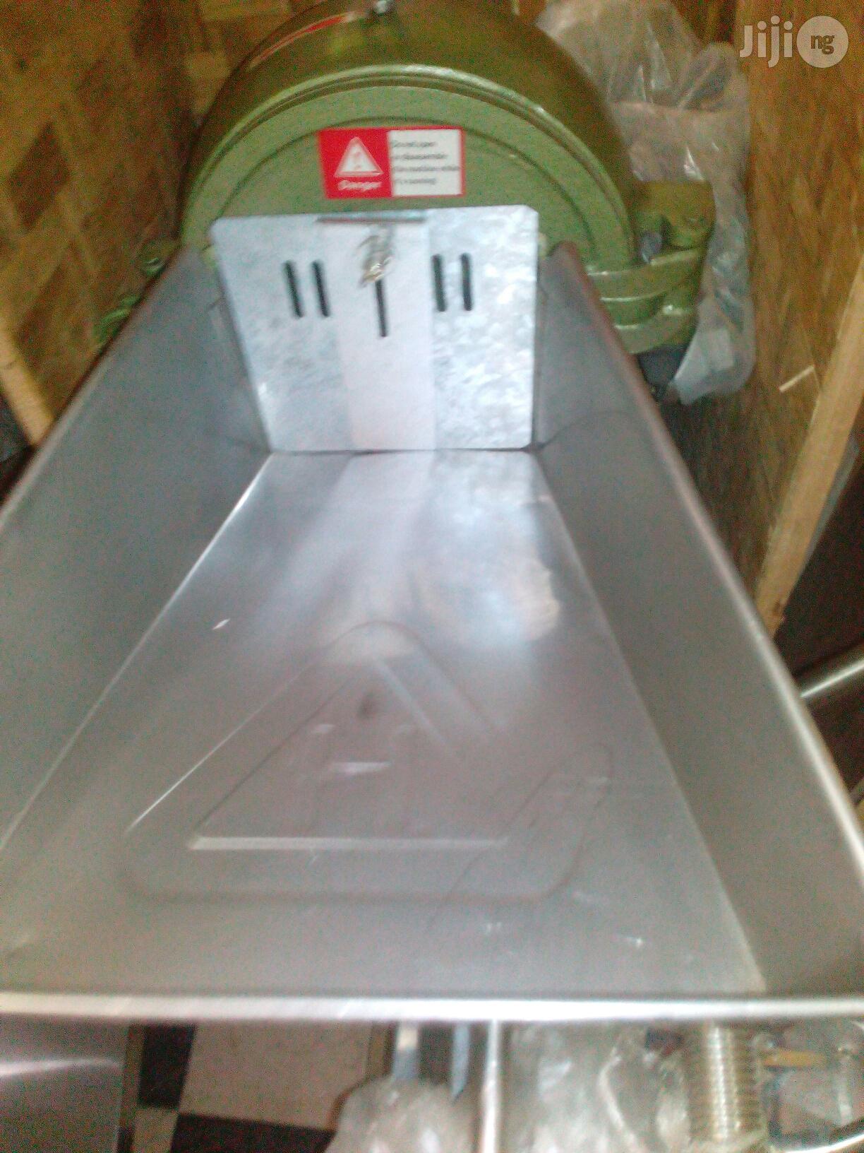 Fast Grinding Machine in Lagos State Manufacturing Equipment, EMMYTEX