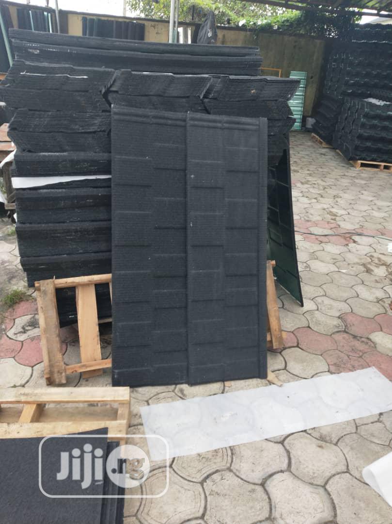 Pure Black And White Stone Tiles Roofing Sheet In Lagos Nigeria. in Ajah Building Materials
