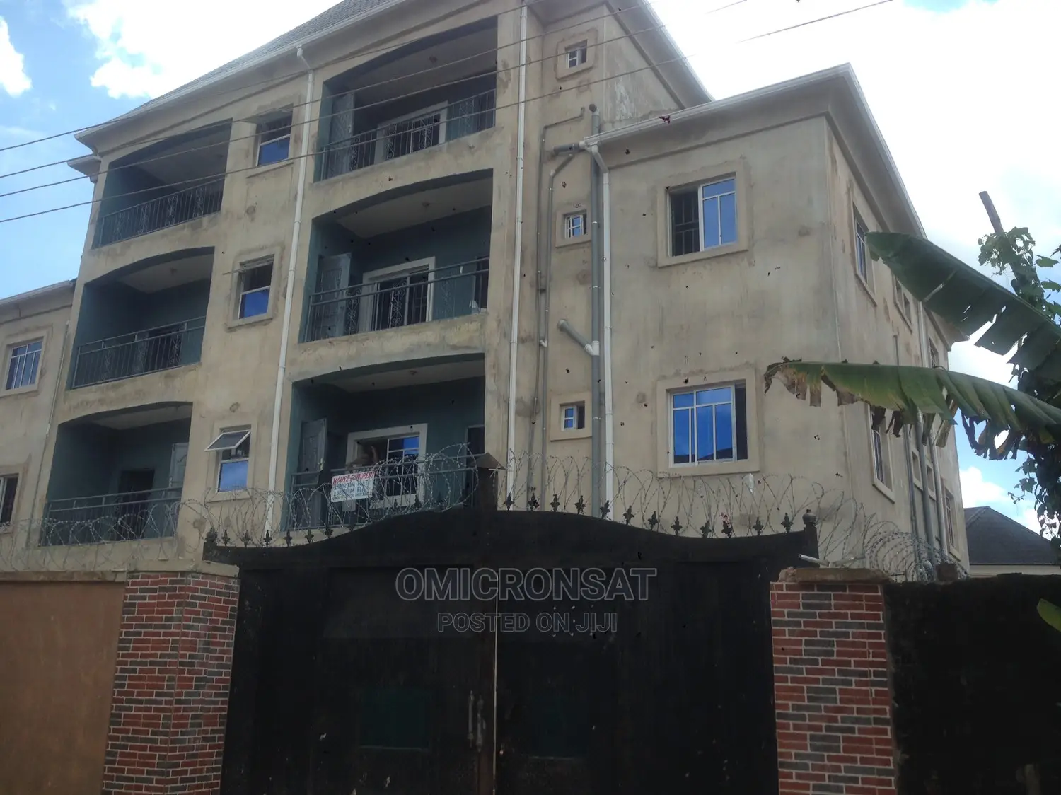3 Bedroom For Rent In New Owerri With A Large Parking Space. in Owerri