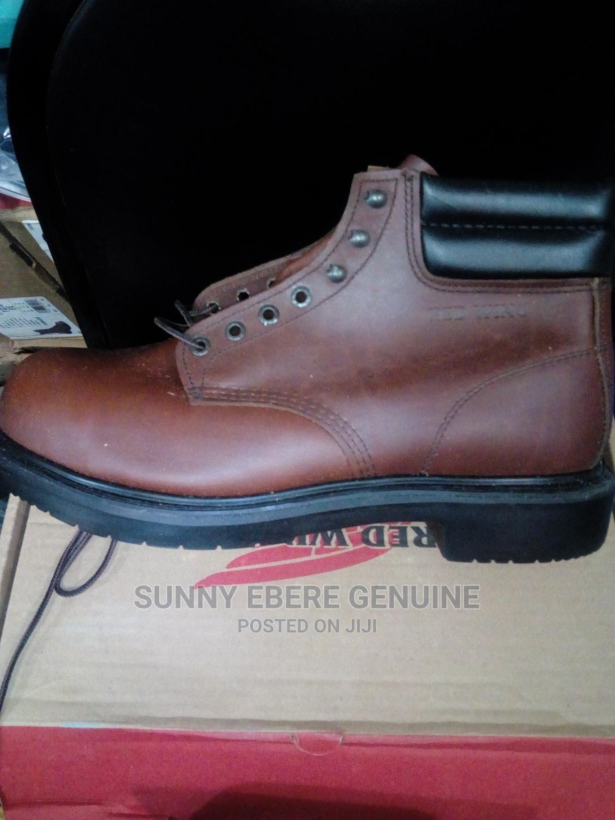 red wing composite toe shoes