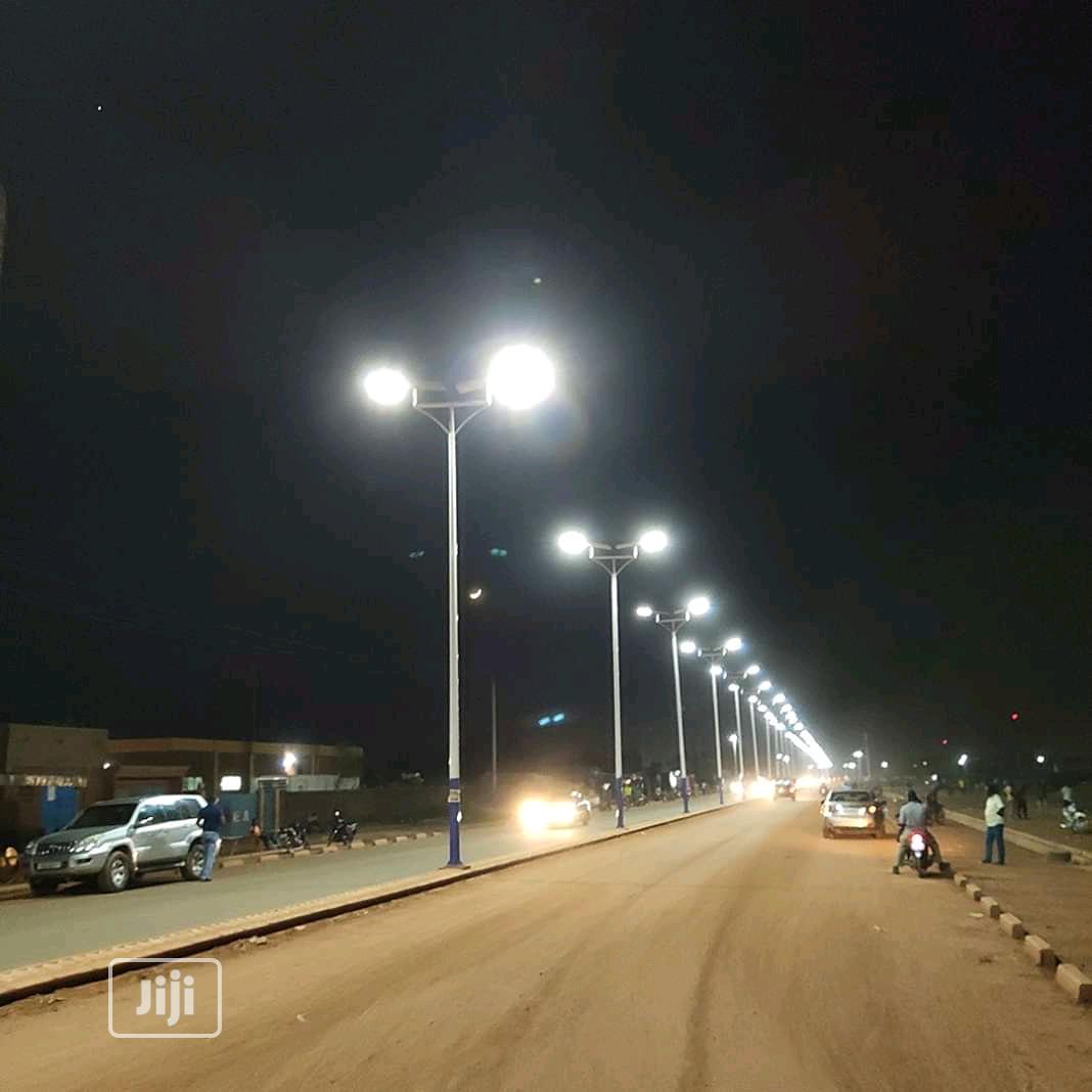Double All in One Intelligent Felicity Solar Street Light in Ojo