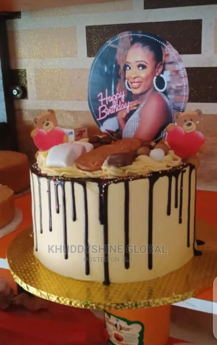 Buttercream Cream Frosting Birthday Cake in Lagos Island (Eko) Meals