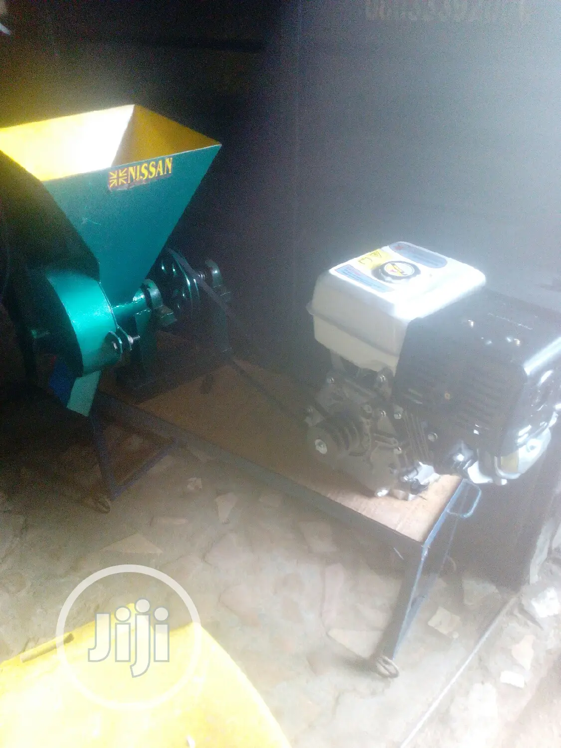 High Quality Grinding Machine in Ojo Manufacturing Equipment, EMMYTEX
