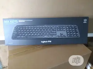 Photo - Logitech Mx Keys . Advanced Wireless Illuminated Keyboard