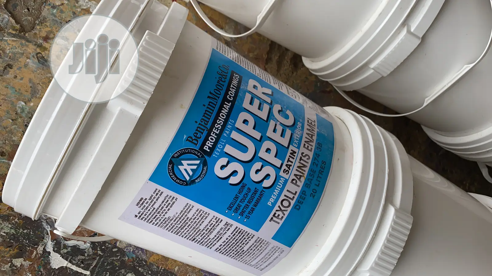 Benjamin Moore Satin and Matt Paint in Mushin Building Materials, D