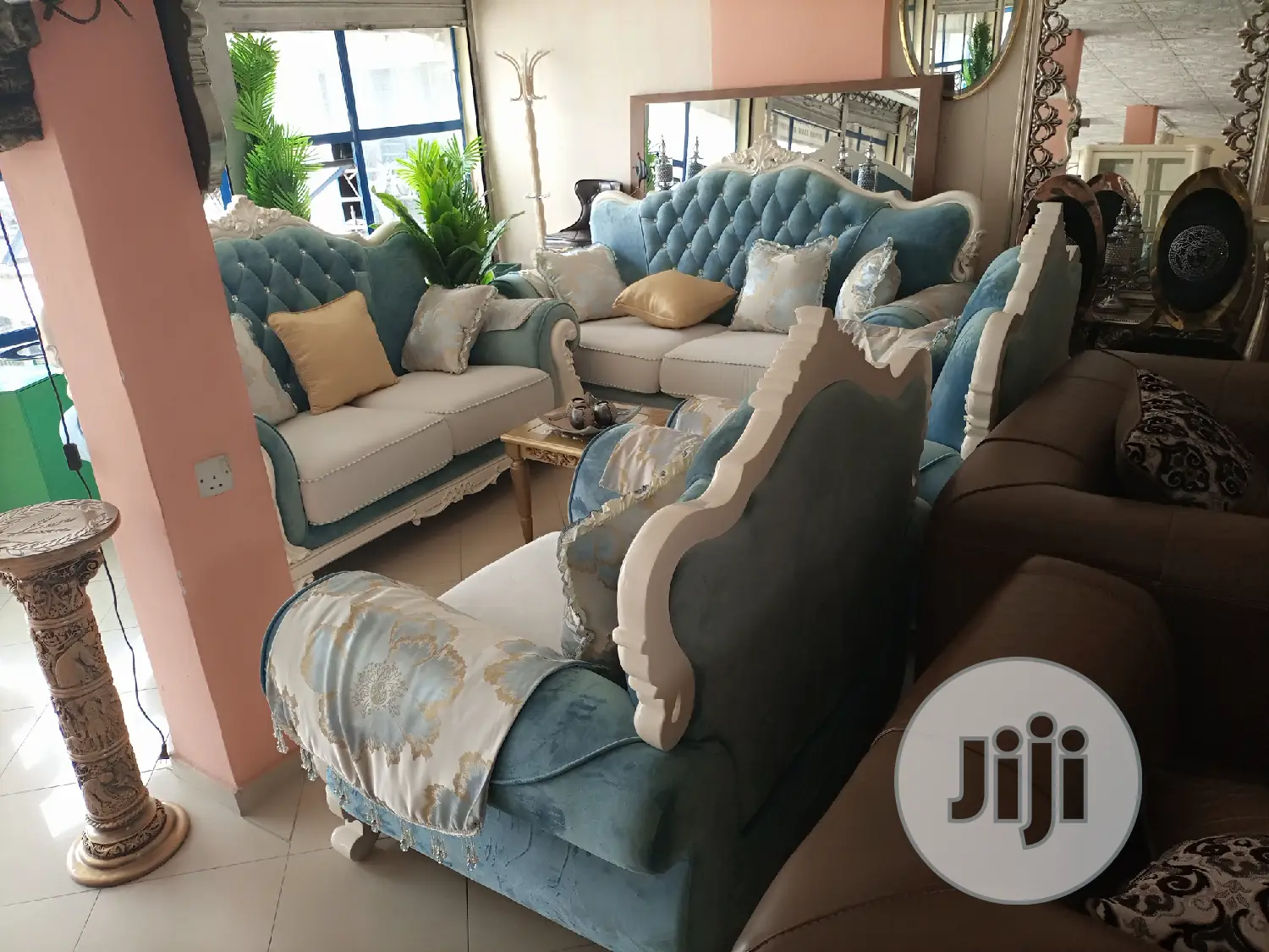 Italian Exotic Royal Sofas Chairs by 7 Seaters in Lagos Island (Eko